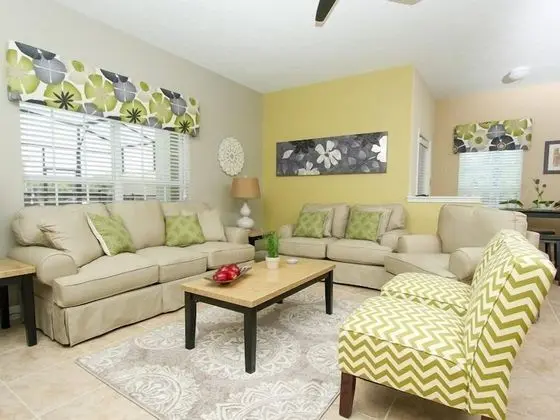 Stunning 5 Bedroom 4 Bath Townhome in Paradise Palms Resort
