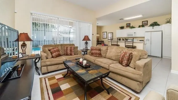 Stunning 5 Bedroom 5 Bath Pool Home in Windsor Hills Resort