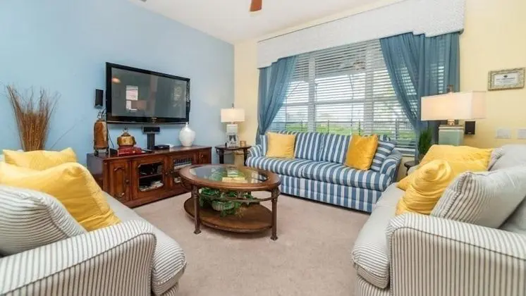 Stunning 6 Bedroom Pool Home in Windsor Hills Resort