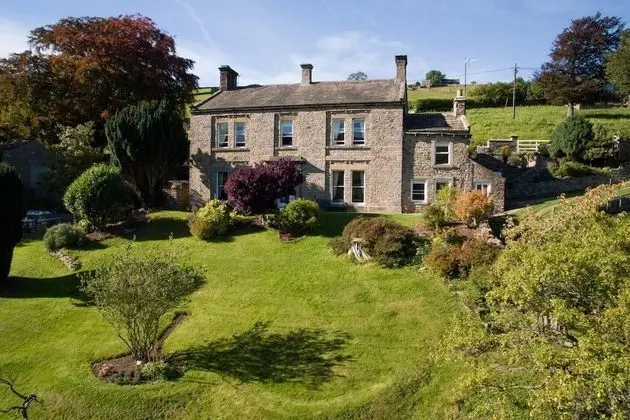 Stunning 8 Beds Country Retreat nr Richmond