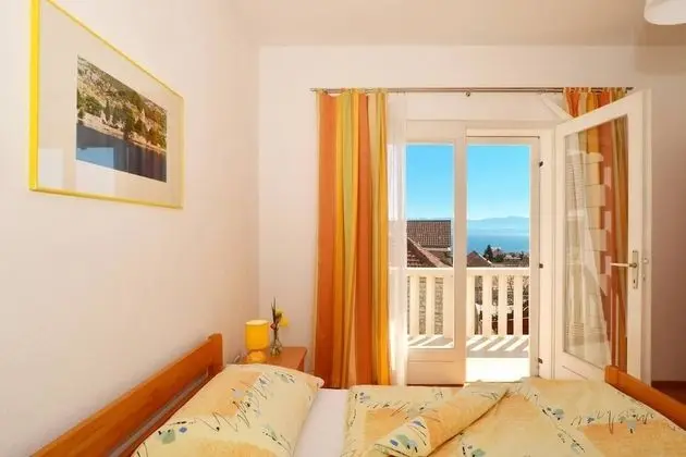 Stunning Apartment in Bol