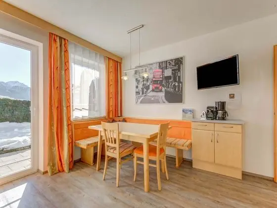 Stunning Apartment in Fiss in the Mountains - Yerinde Yemek