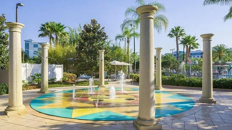 Stunning Apartment - Gated Resort Near Theme Parks