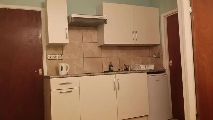 Stunning Apartment In London Tottenham - Mutfak