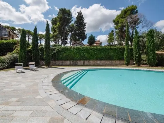 Stunning Apartment in Mombaroccio Near Metauro River - Havuz