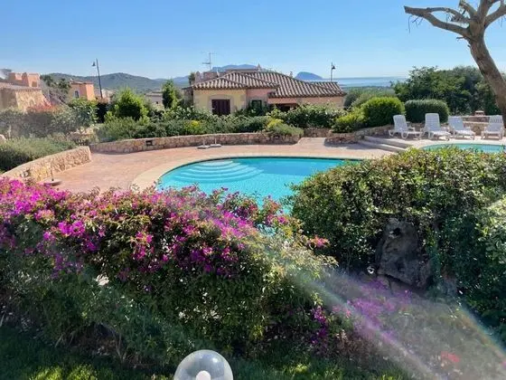 Stunning Apartment With Pool in Olbia, Sardinia - Havuz
