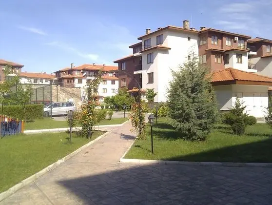 Stunning Apartment With Pool in Ravda, Bulgaria - Dış Mekan