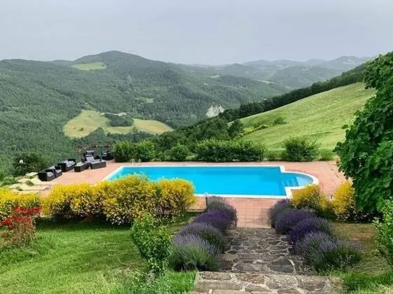 Stunning Villa in Apecchio with Hot Tub - Öne Çıkan Resim