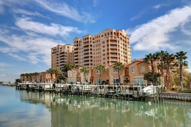 Stunning Beach Front 3 Bd Apartment Clearwater Belle Harbor 401