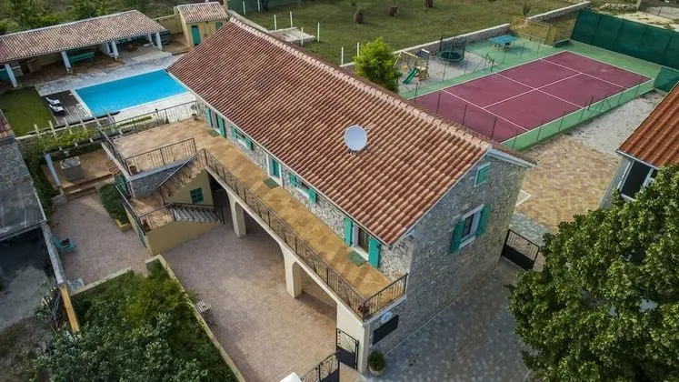 Stunning Villa Bozini Dvori