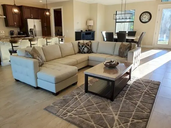Stunning Brand NEW 3 bed Home Fabulous Pool Overlooking River - Oda