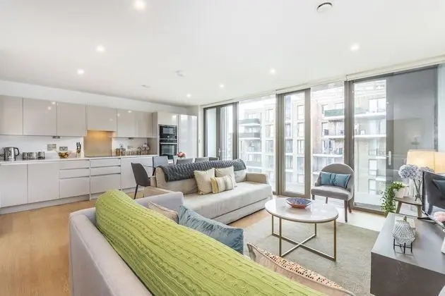 Stunning Brand New Westminster Apartment - Öne Çıkan Resim