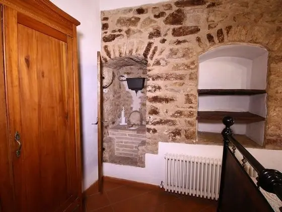 Stunning Castle in Gualdo Cattaneo With Shared Swimming Pool - Oda