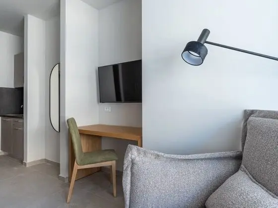 Stunning and Centrally Located Vacation Studio for up to Four All Yours