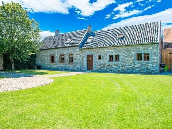 Stunning Chalet in Goe With Swimming Pool, Sauna, Terrace - Dış Mekan