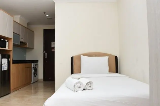 Stunning and Comfy Studio at Menteng Park Apartment
