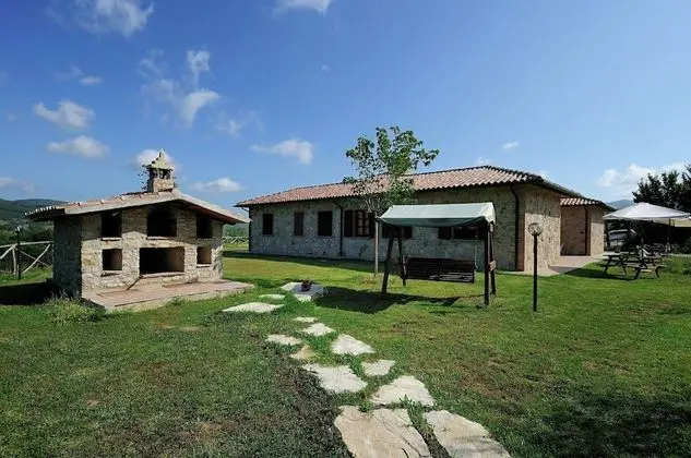 Stunning Farmhouse in Passignano With Swimming Pool