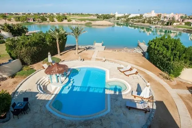 Stunning Golf Villa in El Gouna - Havuz
