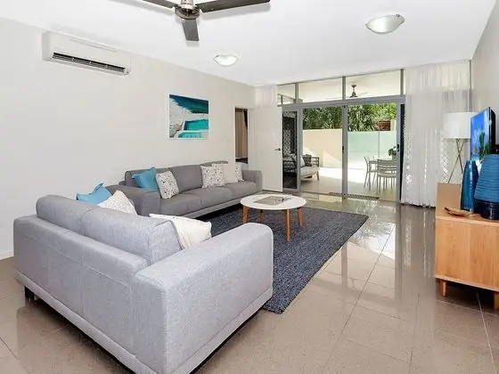 Stunning Ground Floor City Apartment 104