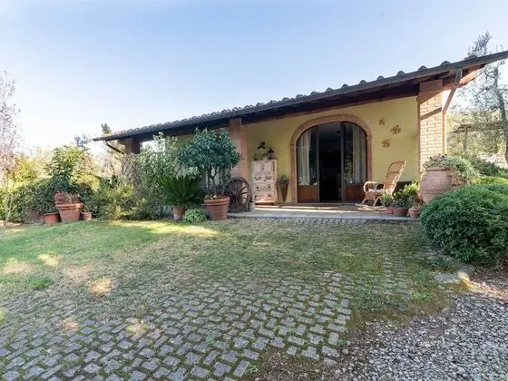 Stunning Holiday Home in Arezzo With Private Garden