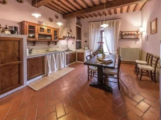 Stunning Holiday Home in Figline Valdarno With Barbecue - Mutfak