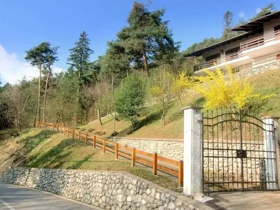 Stunning Holiday Home in Pieve di Ledro Near Lake Pur