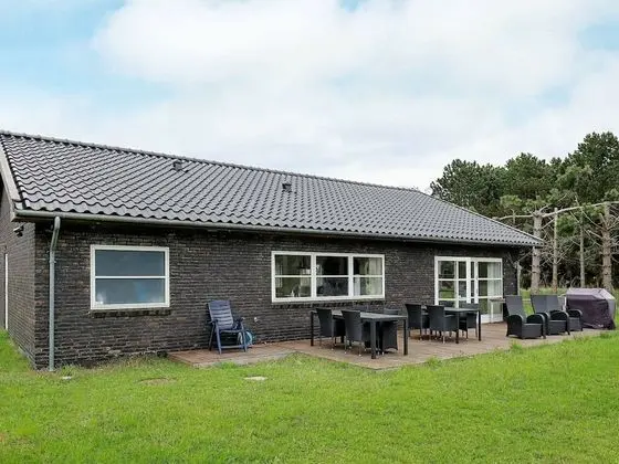 Stunning Holiday Home in Rødby With Whirlpool
