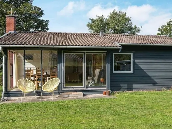 Stunning Holiday Home With Roofed Terrace in Jutland