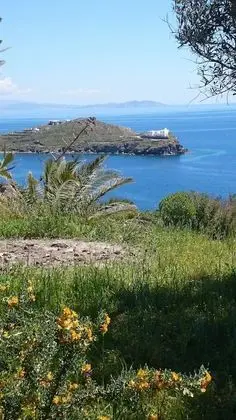 Stunning House in Sifnos Island, Chrisopigi