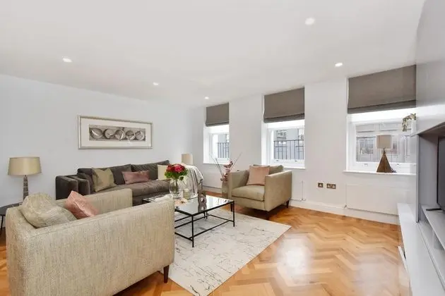 Stunning Mayfair 3 Bed 8 Million Air Conditioned - Oda
