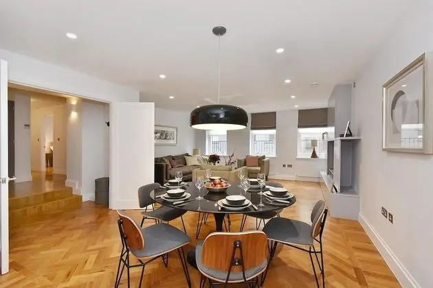 Stunning Mayfair 3 Bed 8 Million Air Conditioned - Oda
