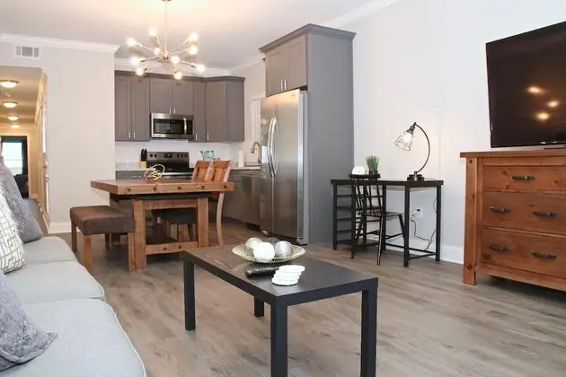 Stunning New Home Mins to Frenchquarter & Downtown