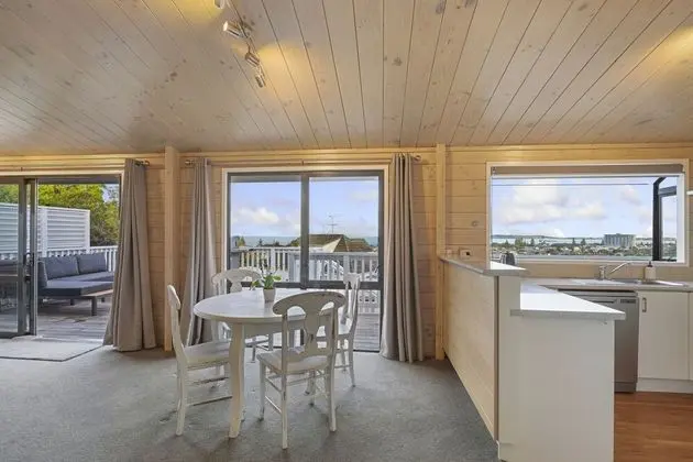 Stunning Ocean Escape - Seaviews-Netflix - Mutfak