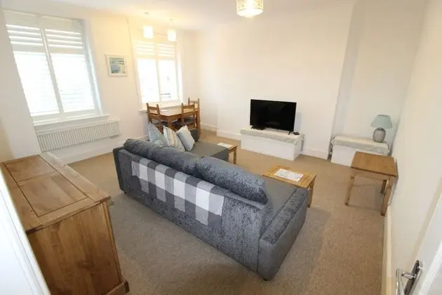 Stunning one Bedroom Apartment in Bournemouth - Oda Düzeni