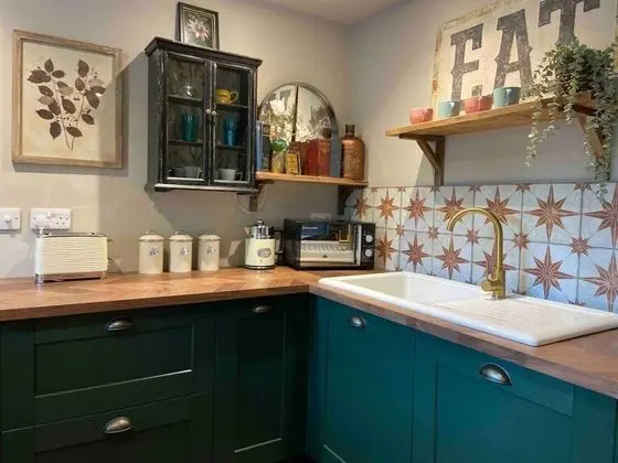 Stunning Private En-suite Studio in Cobham - Mutfak