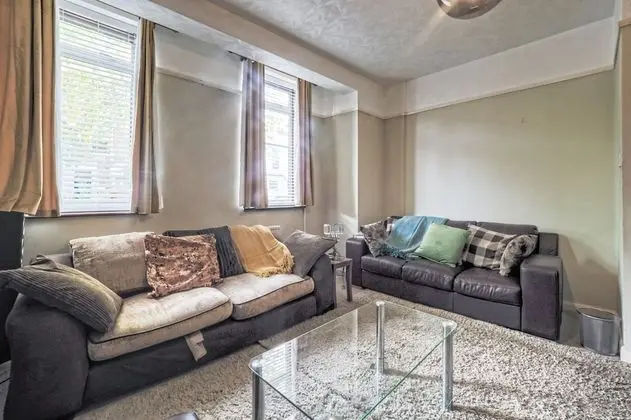 Stunning Riverside 1-bed Apartment in North London - İç Mekan