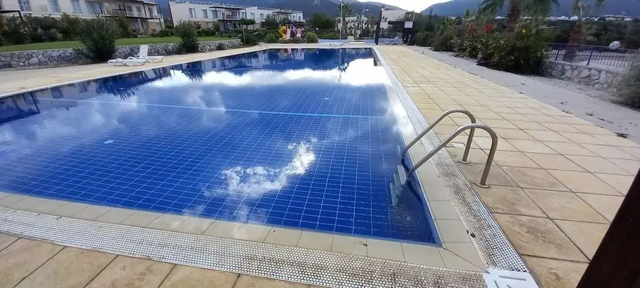 Stunning Rooftop Terrace Between sea and Mountains - Havuz