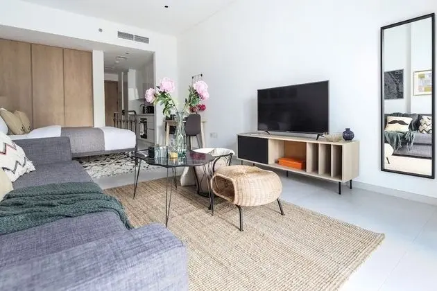Stunning Studio w/ Burj Khalifa View! - İç Mekan