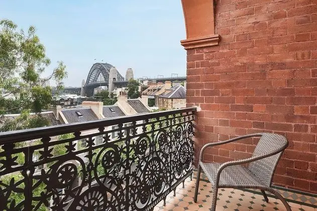 Stunning Sydney Home 8