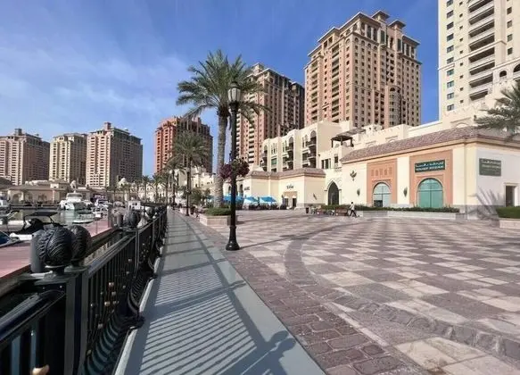 Stunning View of The Pearl