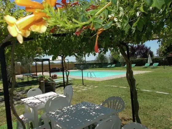 Stunninh Villa in Cortona With Mountain-views - Dış Mekanlar