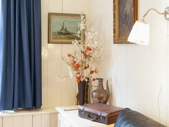 Stunnung Holiday Home in Krabbendam With Garden - Oda