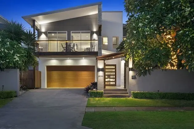 Resort Style Home near Airport & CBD - Dış Mekan
