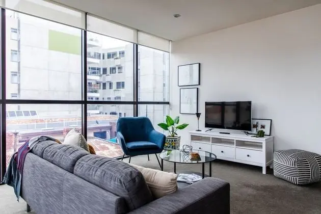 Stylish 1 Bedroom Apartment in Bustling Richmond - Oda Düzeni
