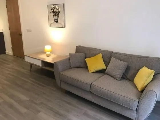 Stylish 2-bed Apartment in Manchester City Center - İç Mekan