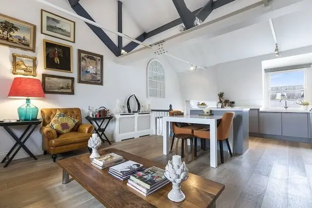 Stylish 2 bed Battersea Home Located Just Across From the Famous Battersea Park - Öne Çıkan Resim