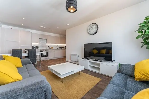 Stylish 2 Bedroom Apartment Birmingham