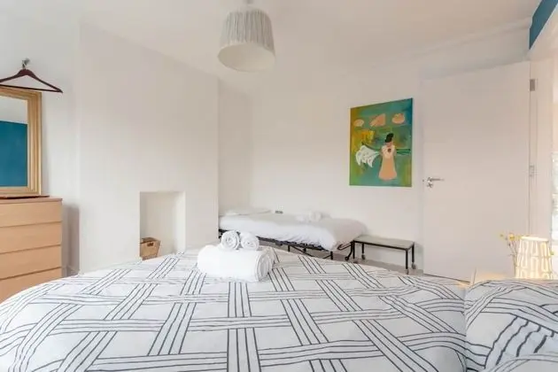 Stylish 2 Bedroom Apartment in London
