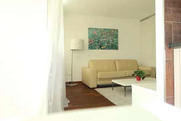 Stylish with Amazing Natural Light & Pocket WIFI - Oda