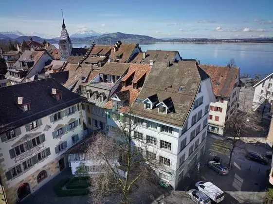 Stylish Apartment in the Heart of Zug by Airhome - Dış Mekan
